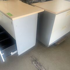 引き取り限定 コクヨ ２段ラテラル書庫 鍵付き　中古　1台￥8０００