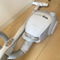 【パナソニック2021年製 掃除機】美品です【値下げ】