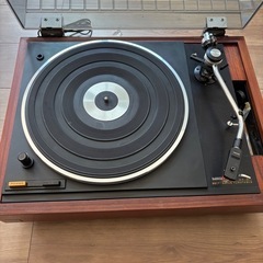 レコードプレーヤー本体の画像