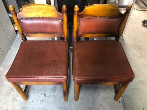 カリモク　椅子2脚セット