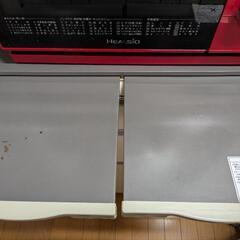 商談中便利ガスコンロ下スライドテーブルの画像