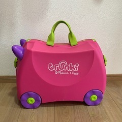 子供用　キャリーケース　trunki ピンク