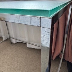 アメリカ　70-80s ガラスデスクの画像