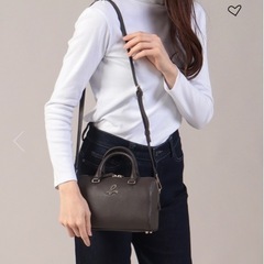 agnes b ショルダーバッグの画像