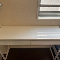 イケア　デスク・チェア　セット売り の画像