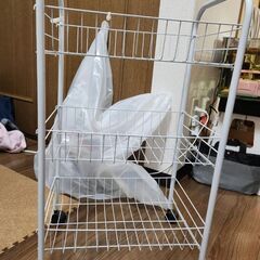 簡単組立スチールワゴン3段