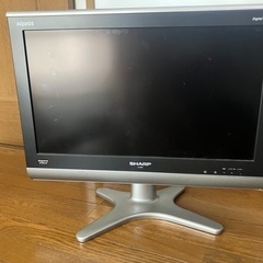 テレビ　SHARP 液晶カラー　LC-20E5 2008年製