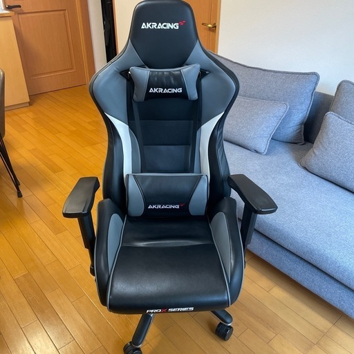 【お譲り先決定】AKRacing ゲーミングチェア デスクチェア 勉強椅子 学習椅子 グレー 灰 Pro-X V2 高耐久PUレザー 180度リクライニング