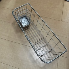 ニトリ伸縮水切りバスケット スリム 水切りラック 