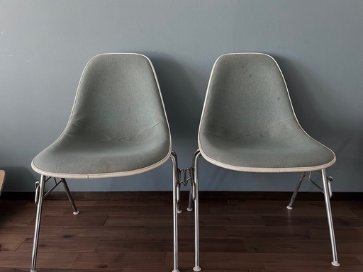イームズ　シェルサイドチェア　スタッキング