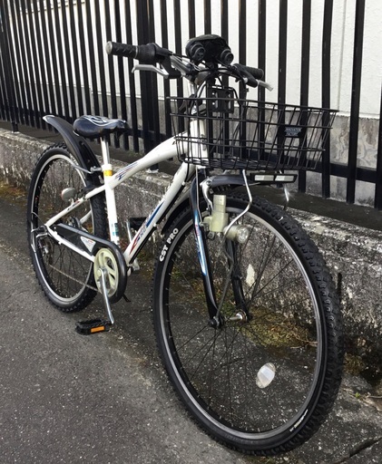 ＜整備済・美品＞ミヤタ・ジュニア自転車・トライランナー 26インチ・シマノ外装6段変速 ホワイト ・後輪タイヤは新品・LEDライト