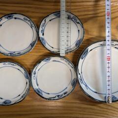 ★0円！★引★引取りのみ（文京区）★小皿4枚＋取り皿1枚セットの画像