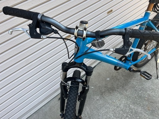 アサヒ　AUURA自転車
