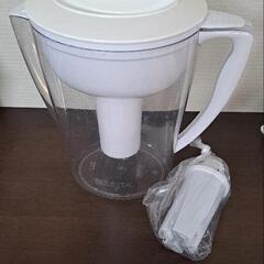 話中　浄水器　ブリタポット型の画像