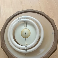 日立吊り下げ型蛍光灯の画像