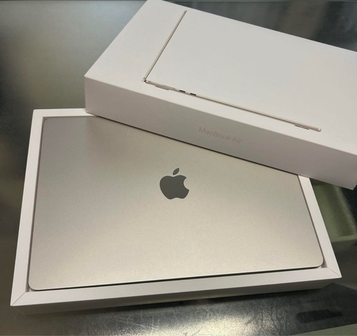 MacBook Air15インチ M2チップ 24GB 512GB 充電回数11回バッテリー100