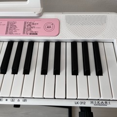 電子ピアノ　カシオ　LK-312の画像