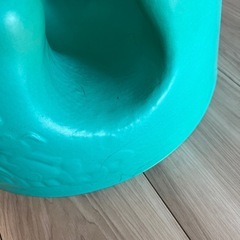 バンボと公式テーブルのセットの画像