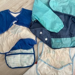 お食事エプロン（そであり含む）　男の子用　4枚セットの画像