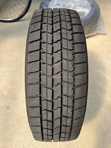 215/60R17 スタッドレスタイヤ ホイール付き4本セット C-HR