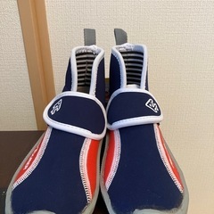 【新品】子供用マリンシューズ　青赤　19cm の画像