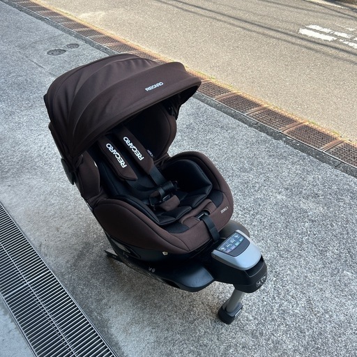 レカロ　チャイルドシート　引き取り限定