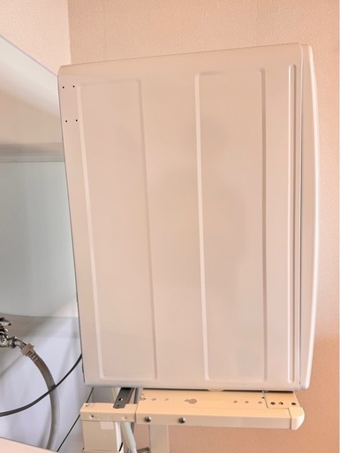 梅雨入りセール☔️　ほぼ新品!　電気乾燥機 東芝ED-60A4ホワイト　スタンド付き　お引き取りの方限定