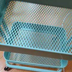 水色キッチンワゴンキャスターの画像