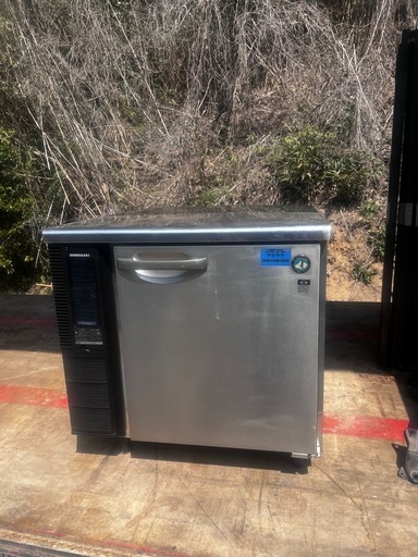 台下冷凍庫　ホシザキ