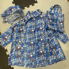 110センチ　雨着、ベスト、上履き18.5センチ