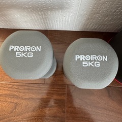 adidas トレーニング マット ダンベル 5kg 2個 セットの画像