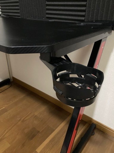 パソコンデスク　赤