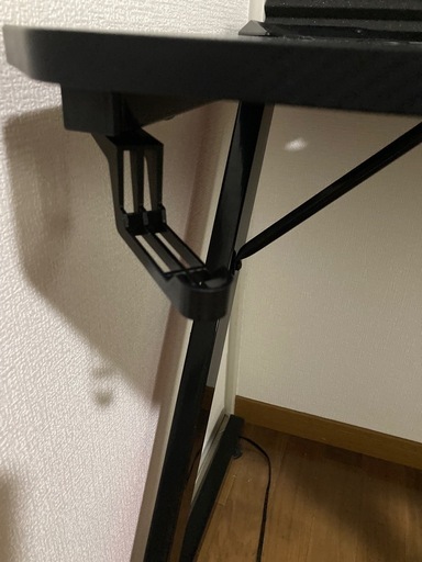 パソコンデスク　赤