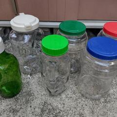 梅酒用　びん６個＆ゆでたまごメーカー＆レンジ調理器具