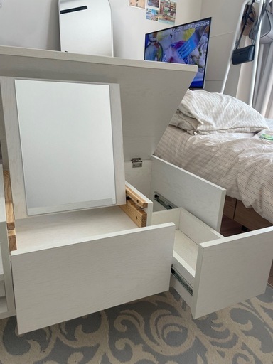 LOWYAドレッサーテーブル ディスプレイ収納付き 可動ミラー付き ロー