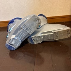 ジュニア　スキーブーツ　18〜20cmの画像