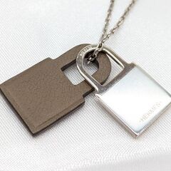 【HERMES】オーケリー カデナネックレス Ｄ刻印☆ＳＡ品☆質屋 ユニオン本通店 エルメス パドロック 鍵の画像