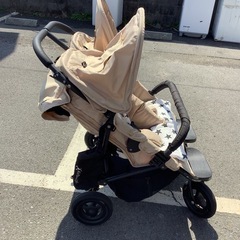 AirBuggy（エアバギー） ココダブル 双子用・2人乗りベビーカー　　リサイクルショップ宮崎屋　佐土原店　25.3.23Fの画像