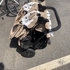 AirBuggy（エアバギー） ココダブル 双子用・2人乗りベビーカー　　リサイクルショップ宮崎屋　佐土原店　25.3.23Fの画像
