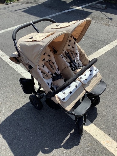 AirBuggy（エアバギー） ココダブル 双子用・2人乗りベビーカー　　リサイクルショップ宮崎屋　佐土原店　25.3.23F