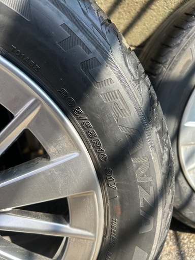 中古タイヤスバルインプレッサスポーツ　
205/55/R16 91v  