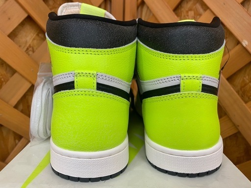 【愛品館江戸川店】ナイキ エアジョーダン 1 レトロ ハイ OG "ボルト SIZE:26CM 未使用品 ID:110-051175-007