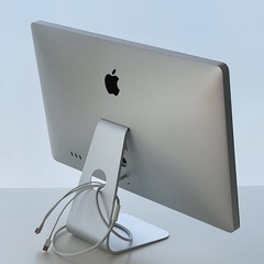 Mac  モニター　2機の画像