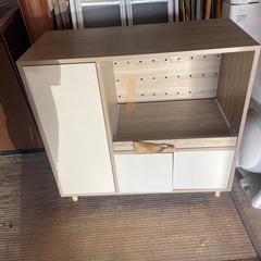 キッチン用タンスの画像