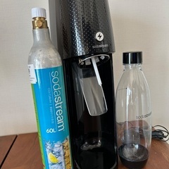 ソーダストリーム（電動）１Ｌボトル付き【炭酸水メーカー】