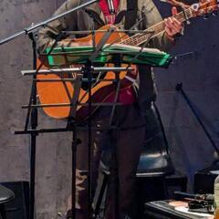 🎸🎵アコースティックギターで人生変わりますよ🎸😸😸😸👍👍👍🎵🎵の画像