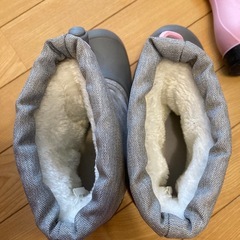 子ども用　長ぐつ22cm & 雪用スノーブーツの画像