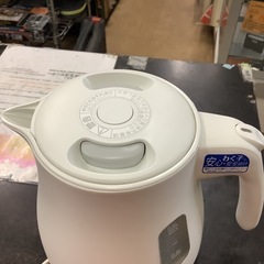 わく子 電気ケトル 0.8L PCM-A080-WM(マットホワイト)   リサイクルショップ宮崎屋　佐土原店　25.8.26Fの画像