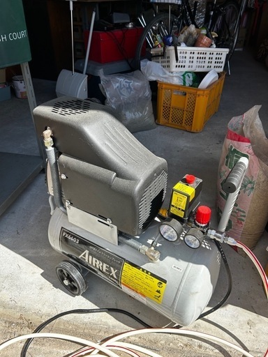 受け渡し予定者決定　コンプレッサー　100v