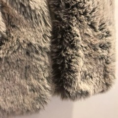 ファー マフラーの画像